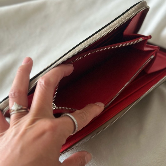 Celine beige long wallet - Picture 7 of 11